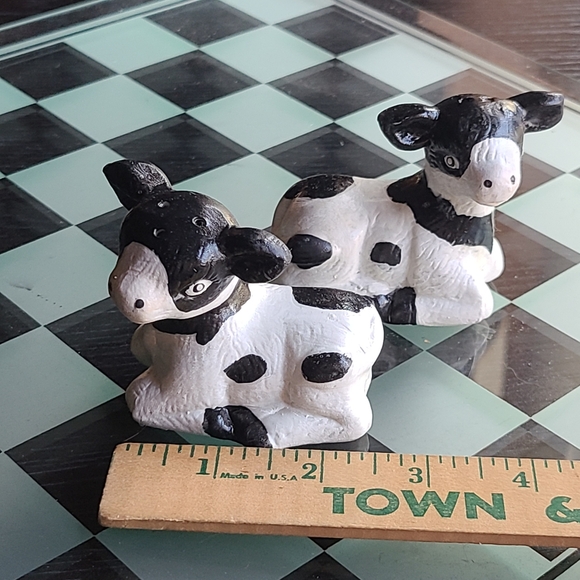 Salt & Pepper Shakers For Sale Ceramic cows New Never Used - Picture 7 of 10